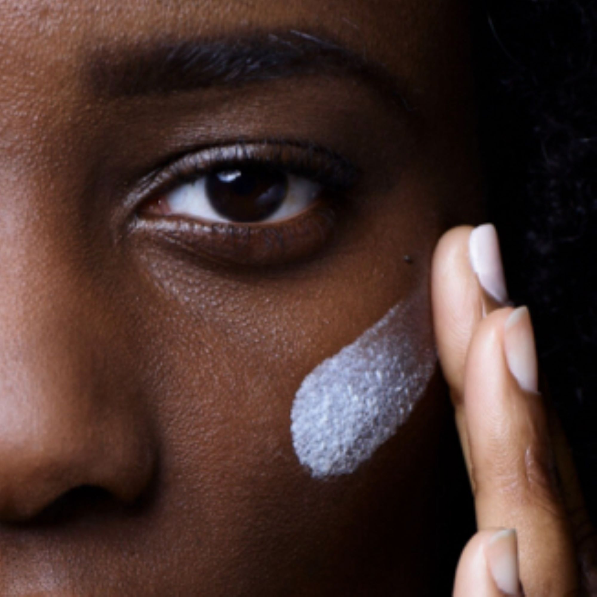 ANTHELIOS FLUIDE OIL CONTROL UVMUNE 400 AVEC PARFUM SPF50+