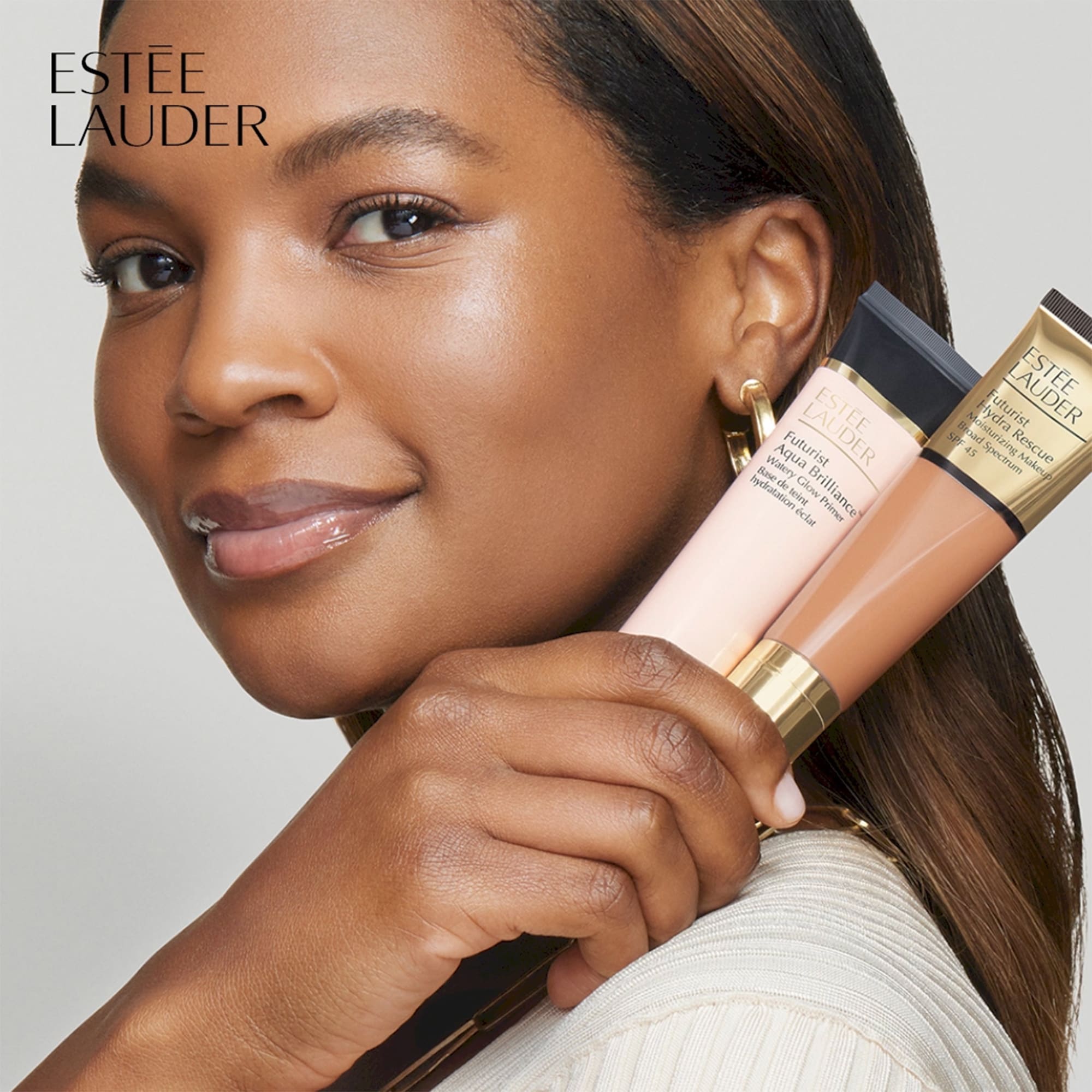 Futurist Aqua Brilliance™ Base de Teint Hydratation Éclat